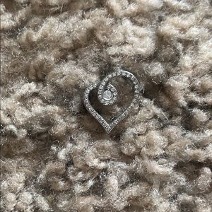 Heart pendant